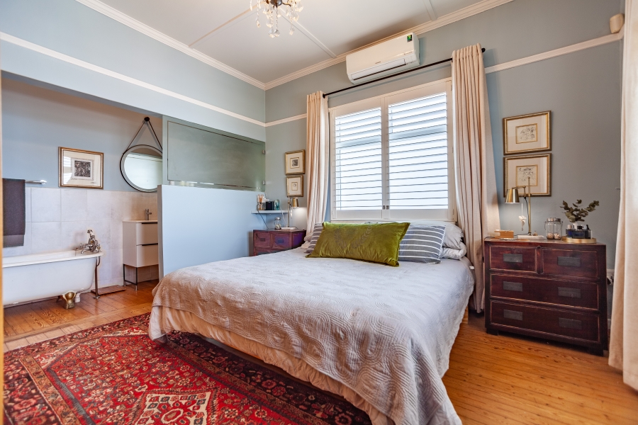 3 Bedroom Property for Sale in Woodstock Western Cape